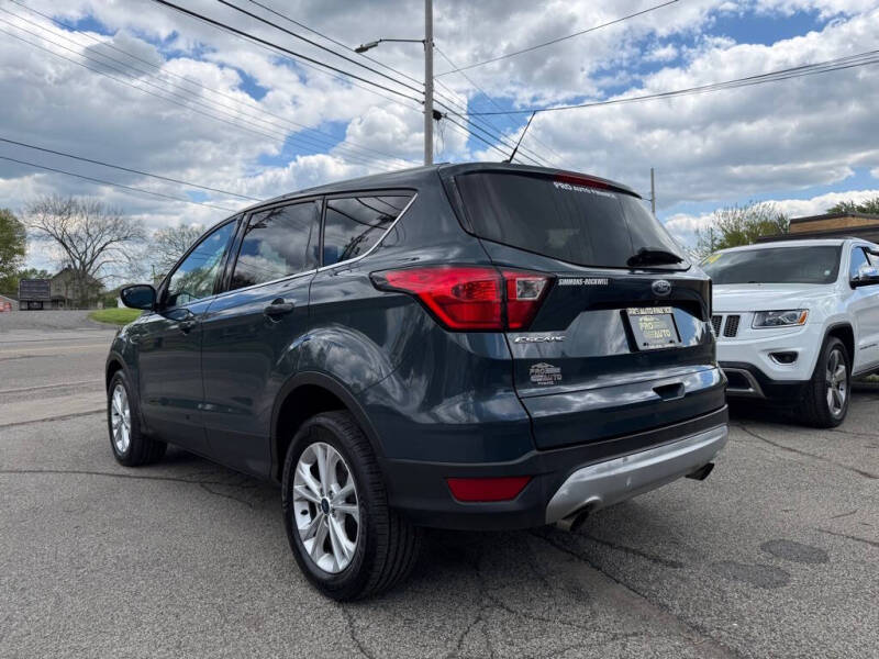 2019 Ford Escape SE