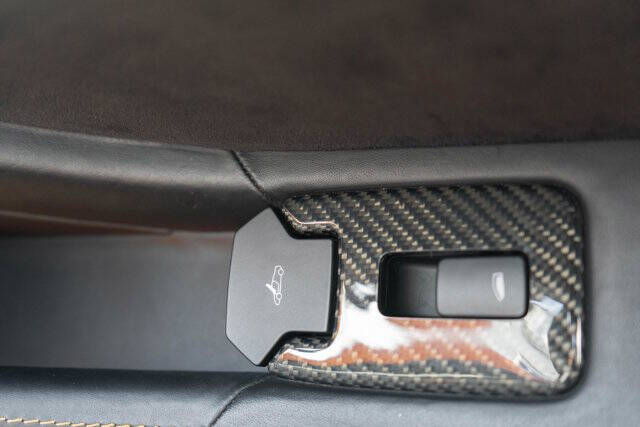 2013 McLaren MP4-12C Spider