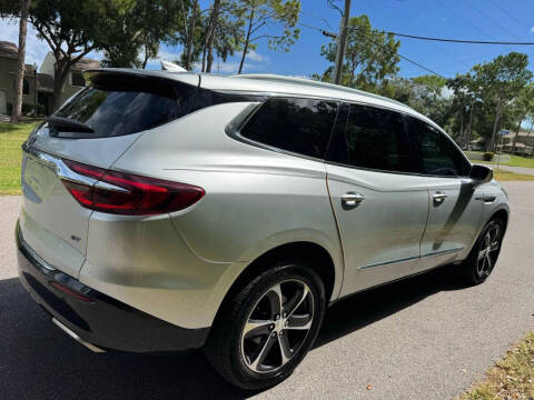 2020 Buick Enclave Essence