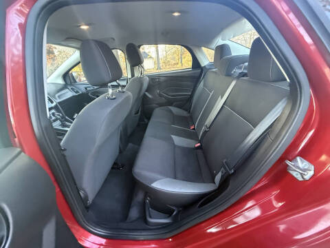 2012 Ford Focus SE