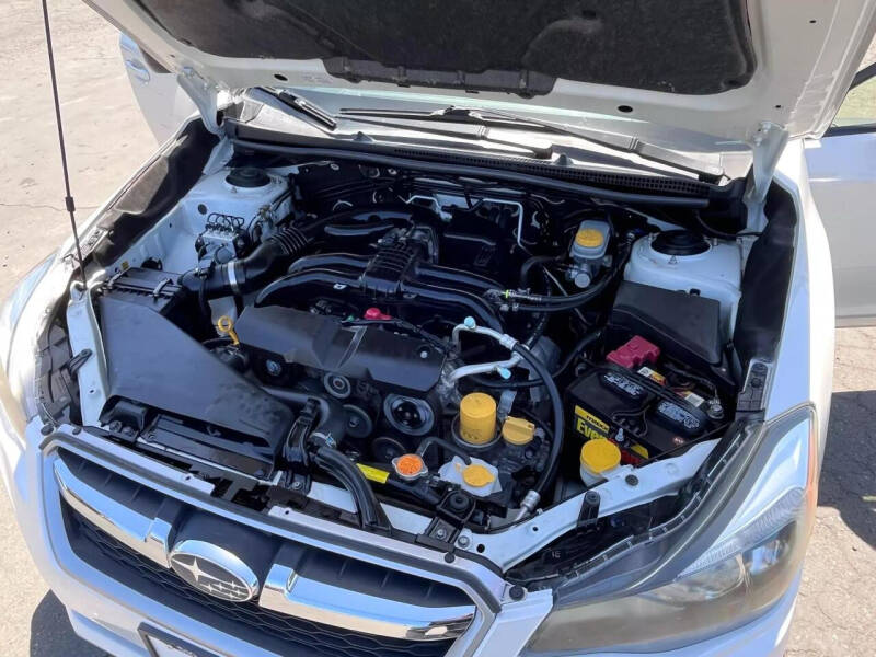 2012 Subaru Impreza 2.0i