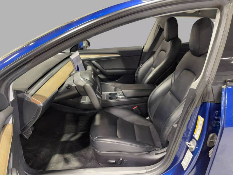 2021 Tesla Model 3 Standard Range Plus