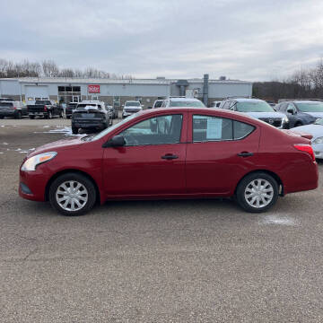 2015 Nissan Versa 1.6 S