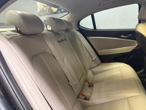 2021 Genesis G70 2.0T