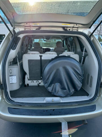 2005 Dodge Grand Caravan SXT