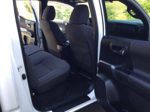 2016 Toyota Tacoma TRD Sport