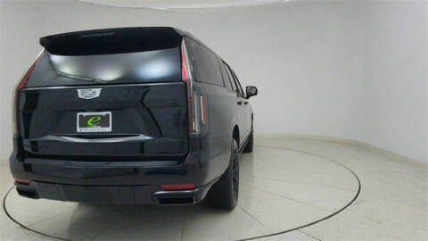 2023 Cadillac Escalade ESV Sport Platinum