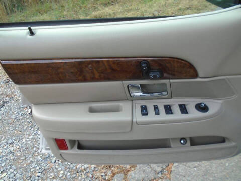 2010 Mercury Grand Marquis LS