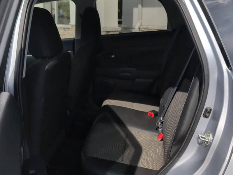 2016 Mitsubishi Outlander Sport 2.4 ES