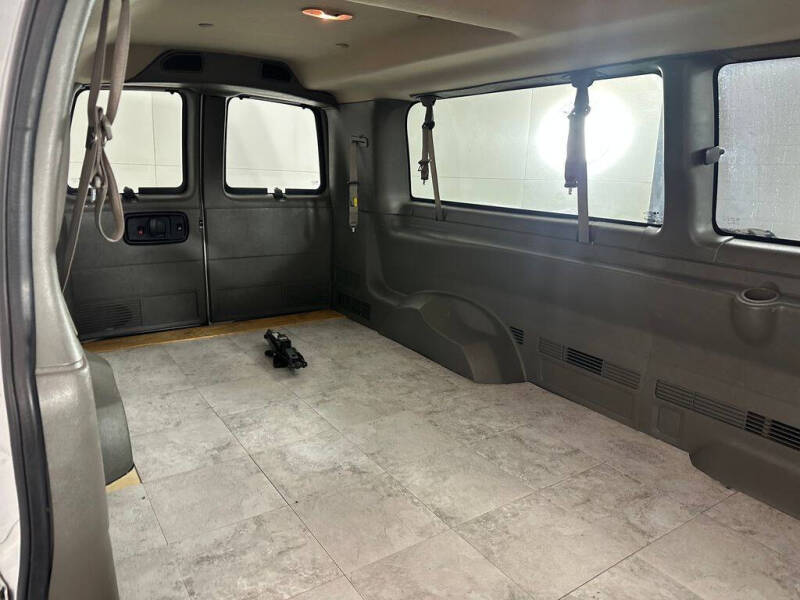 2018 Chevrolet Express LT 3500