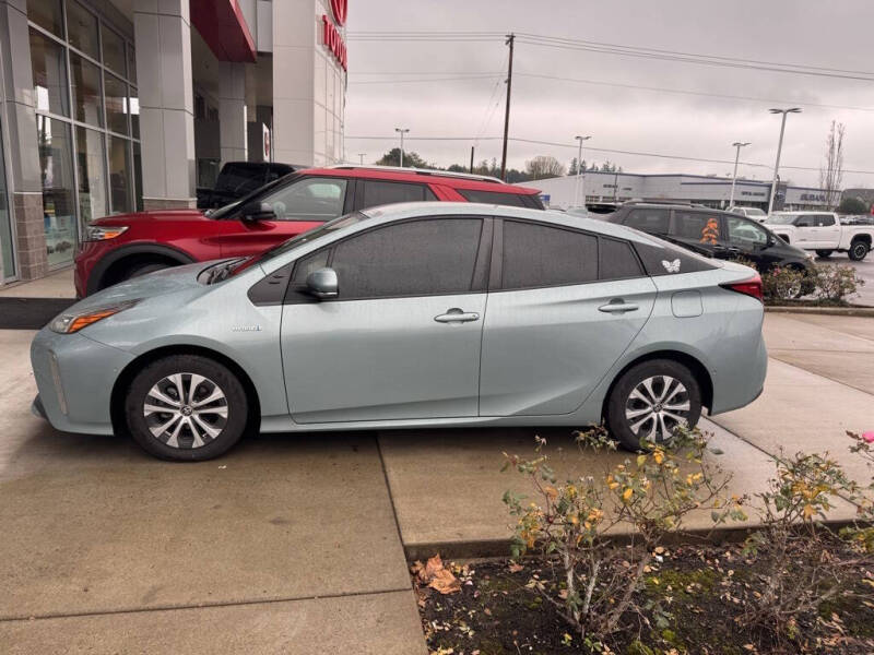 2021 Toyota Prius LE AWD-e