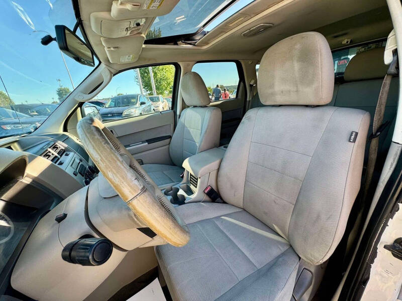 2010 Ford Escape XLT