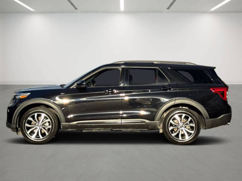 2024 Ford Explorer ST-Line