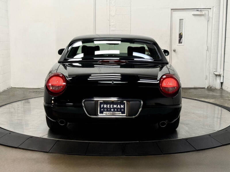 2002 Ford Thunderbird Deluxe