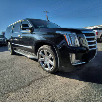 2018 Cadillac Escalade ESV Luxury