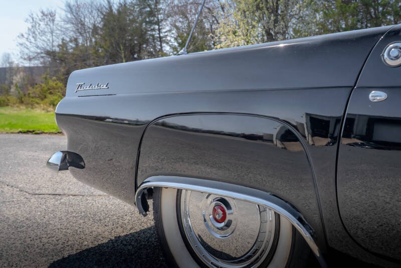 1955 Ford Thunderbird