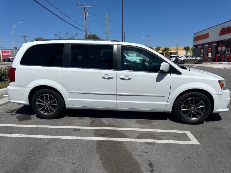 2017 Dodge Grand Caravan SXT