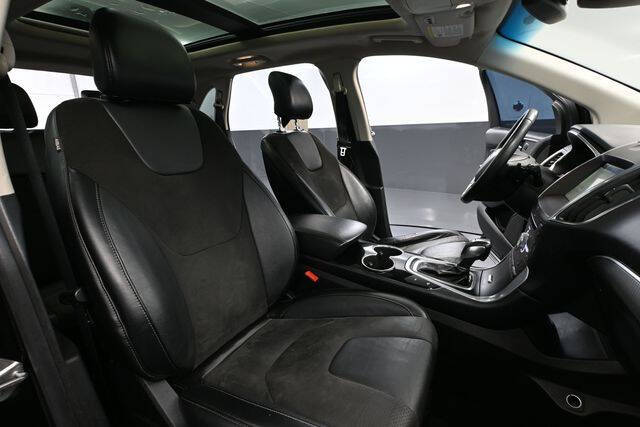 2017 Ford Edge Sport