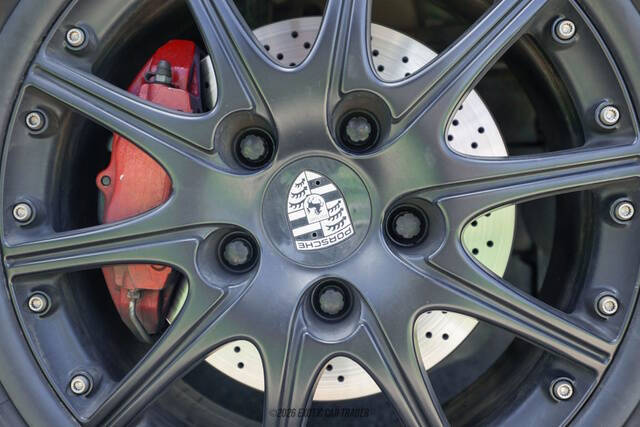 2001 Porsche 911 Carrera 4