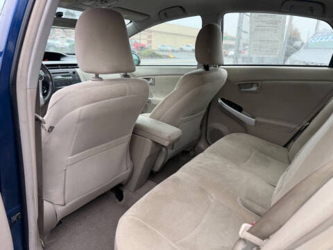 2010 Toyota Prius II