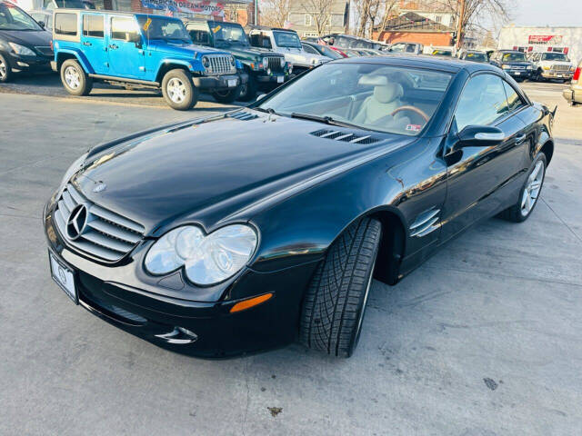 2005 Mercedes-Benz SL-Class for sale at American Dream Motors in Winchester, VA