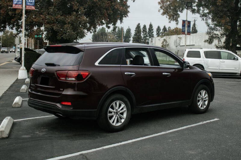 2019 Kia Sorento LX V6