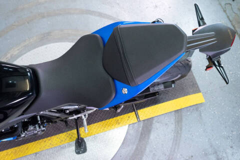 2024 Suzuki GSX-8R