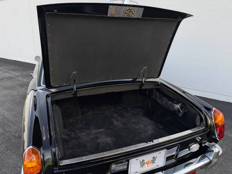 1975 Rolls-Royce Corniche