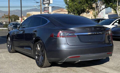 2016 Tesla Model S 70