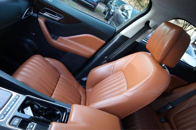 2018 Jaguar F-PACE 35t Portfolio