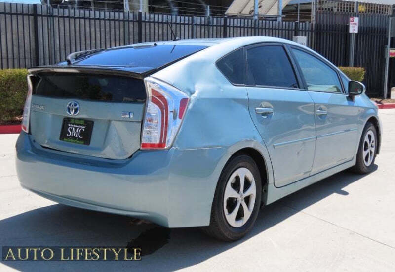 2014 Toyota Prius Two
