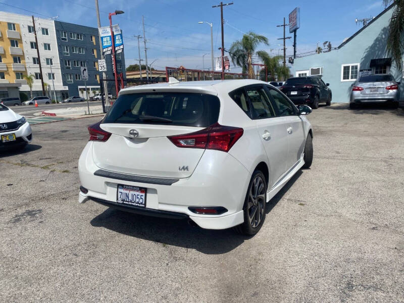 2016 Scion iM