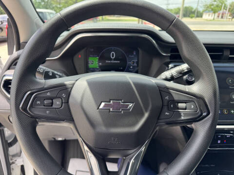 2023 Chevrolet Bolt EUV LT