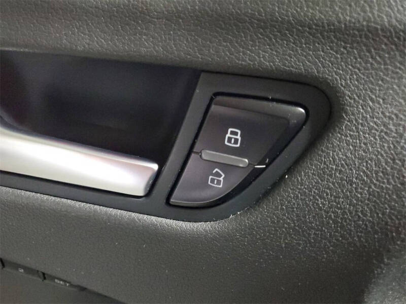 2013 Audi A4 2.0T Premium Plus