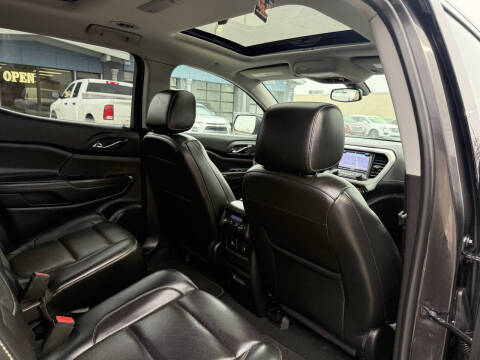 2017 GMC Acadia SLT-1