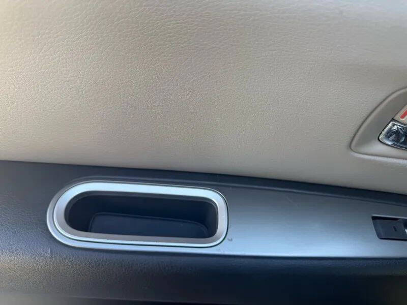 2008 Subaru Tribeca Ltd. 5-Pass.