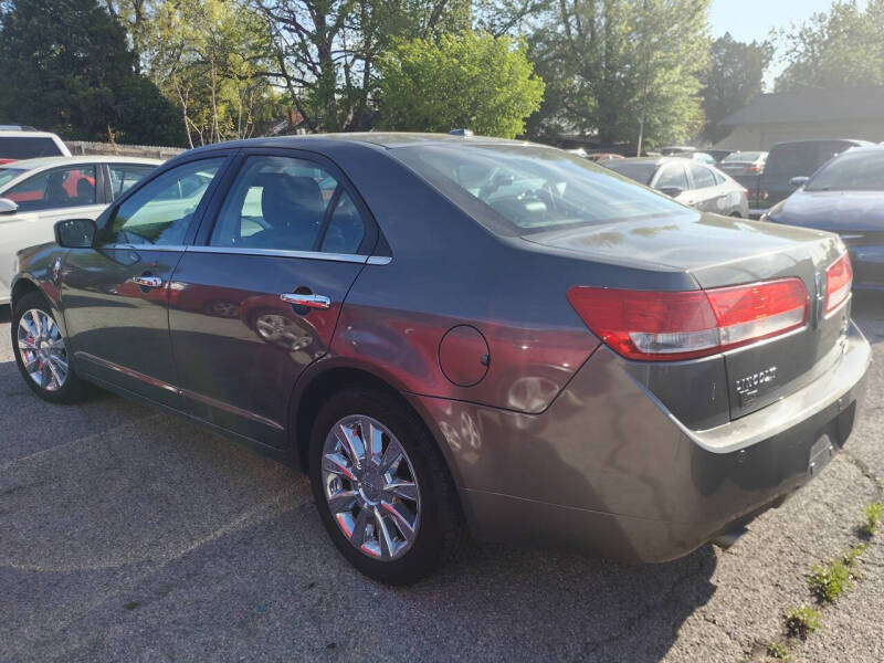 2012 Lincoln MKZ