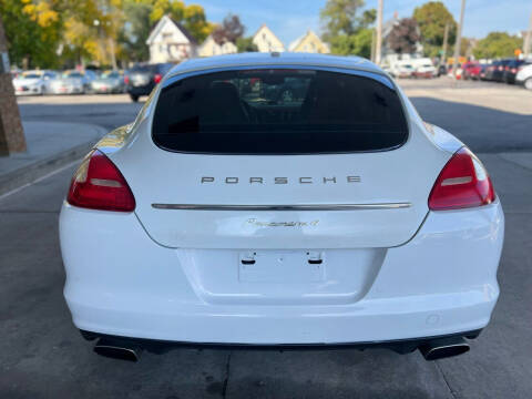 2013 Porsche Panamera