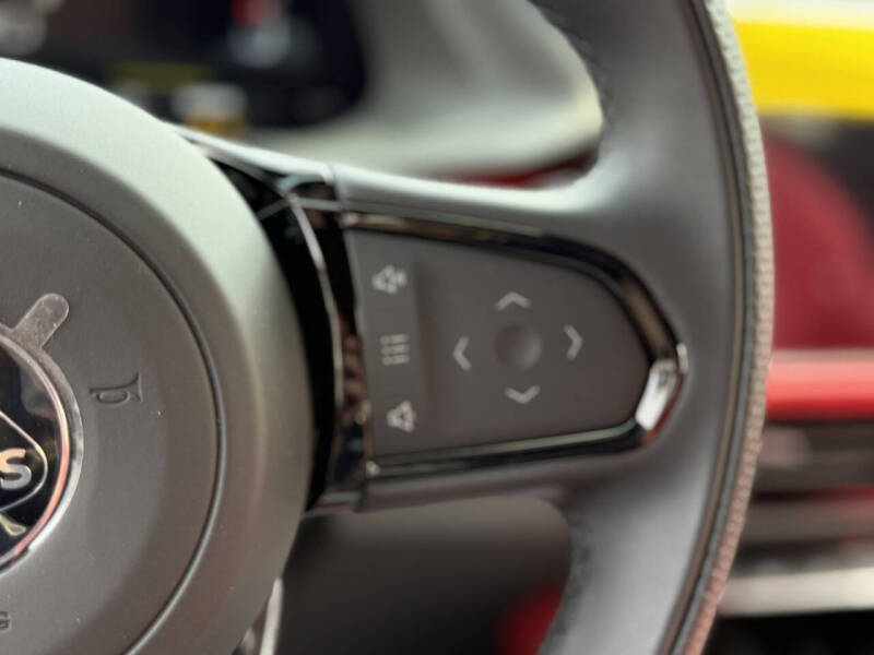 2025 Lotus Emira V6 Base