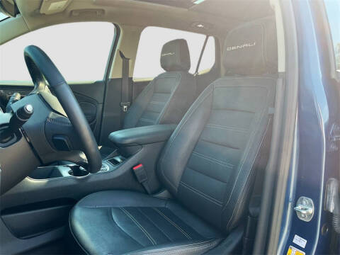 2024 GMC Terrain Denali