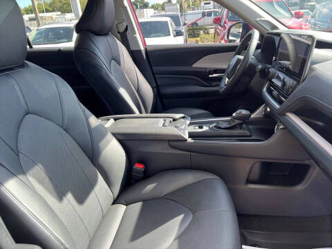 2024 Toyota Grand Highlander Hybrid Limited