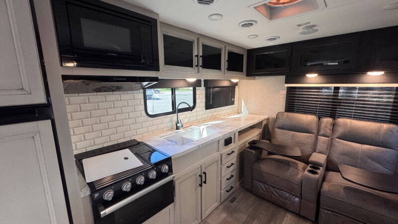 2022 Jayco Jay Feather 24RL