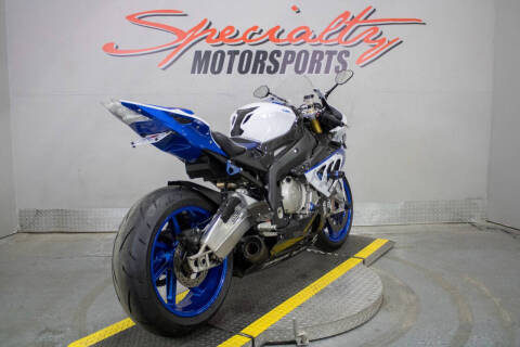 2013 BMW HP 4