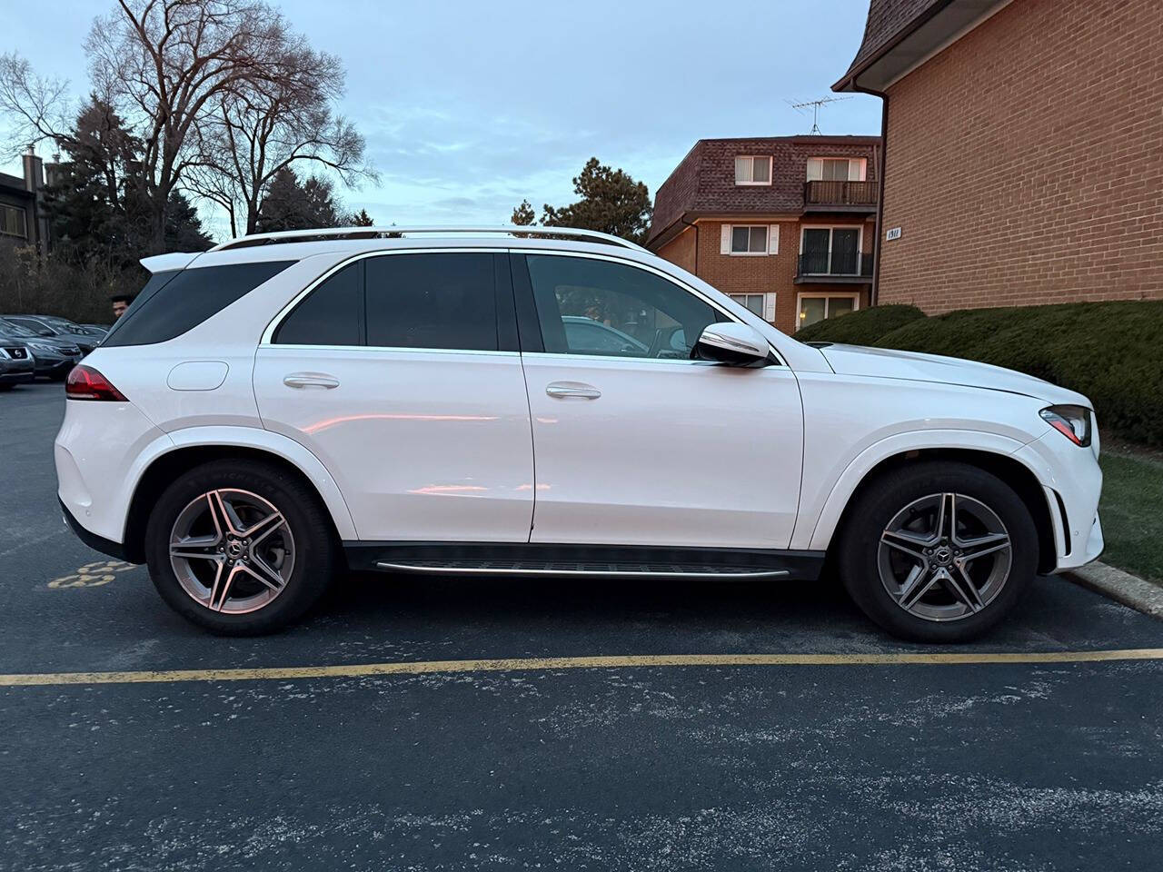 2022 Mercedes-Benz GLE for sale at MAYA WHOLESALE INC in Addison, IL