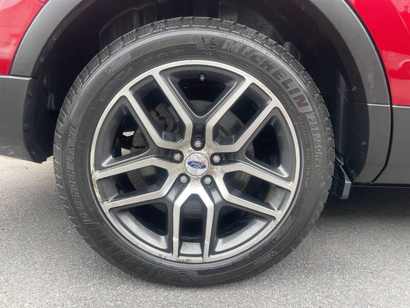 2017 Ford Explorer Sport