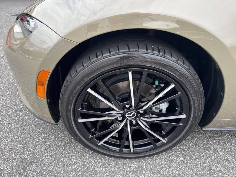 2024 Mazda MX-5 Miata RF Grand Touring