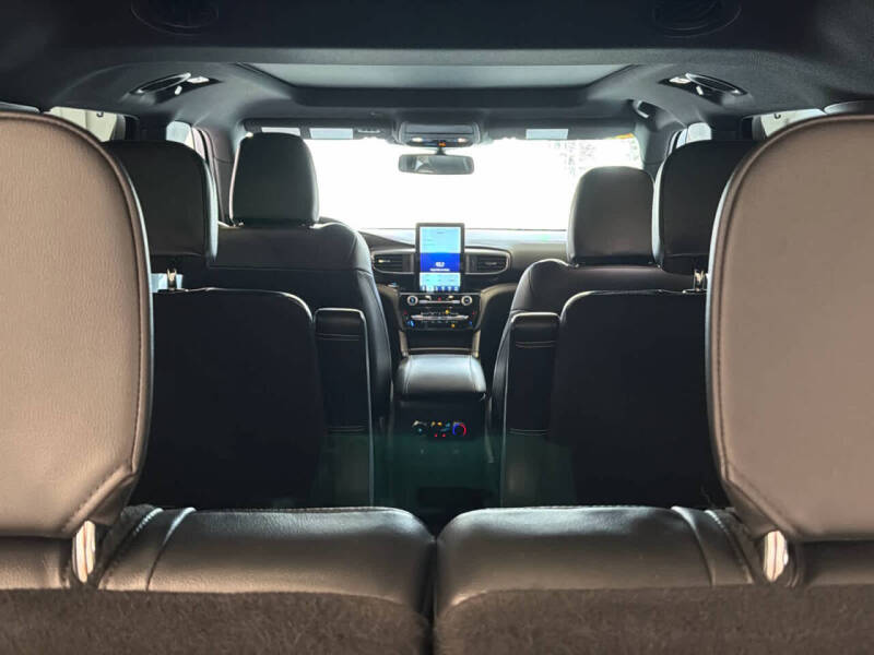 2022 Ford Explorer ST