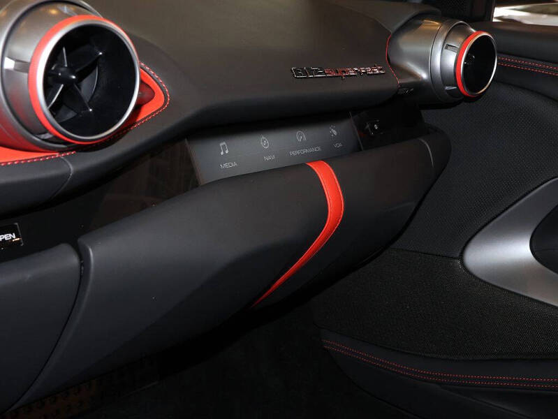 2019 Ferrari 812 Superfast