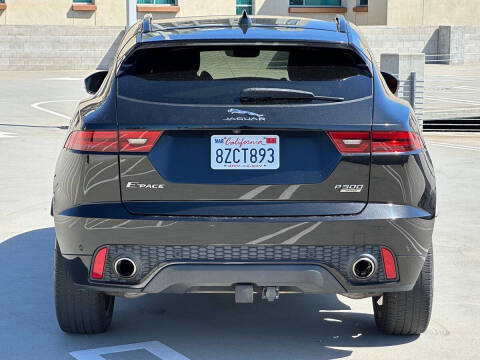 2019 Jaguar E-PACE P300 R-Dynamic SE