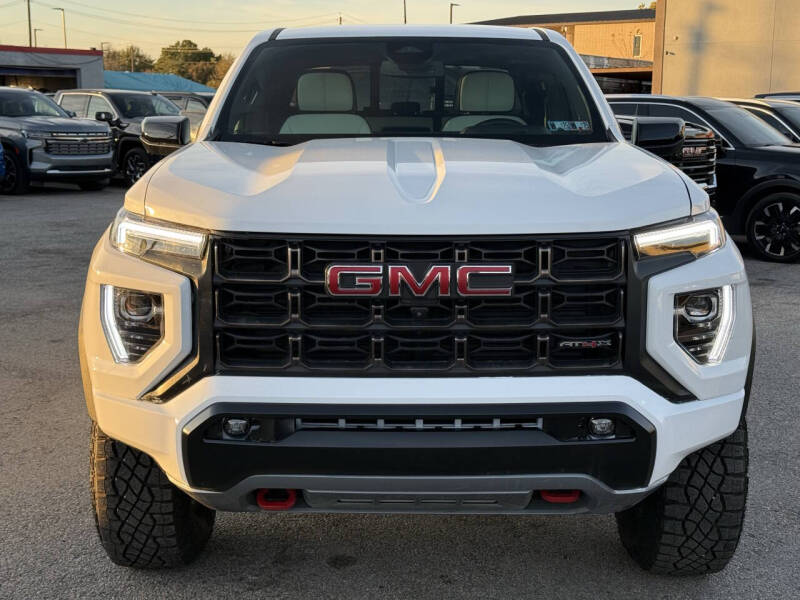 2024 GMC Canyon AT4X
